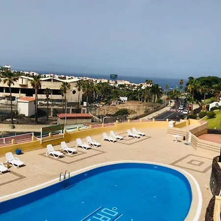 Stylish And Private 1 Bed In San Eugenio *